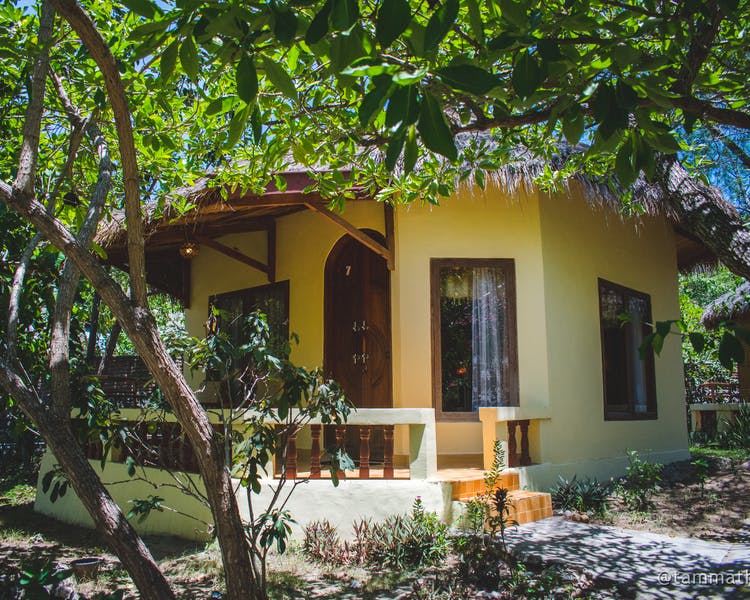 Deluxe Triple Bungalow at Bara Beach Bungalows